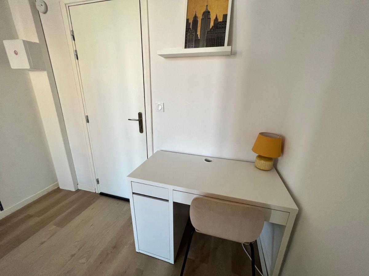 *Lasuite #2 Yellow* Valenciennes Bagian luar foto